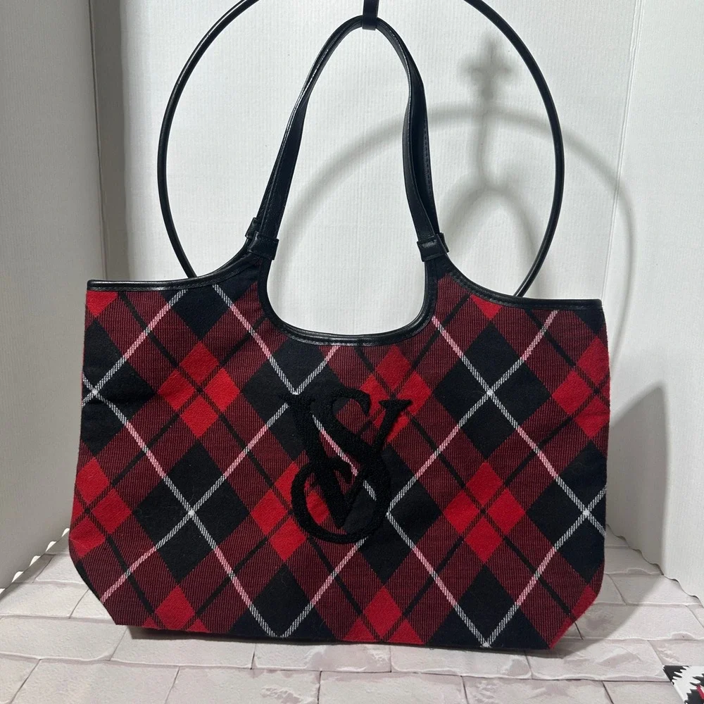 Victoria's Secret Plaid Flannel Tote Bag Black Red White Large Shoulder Bag‎